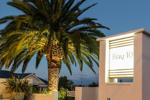 Bay 10 Accommodation - SA Accommodation 1