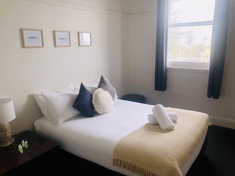 Grand Hotel Kiama - SA Accommodation 2