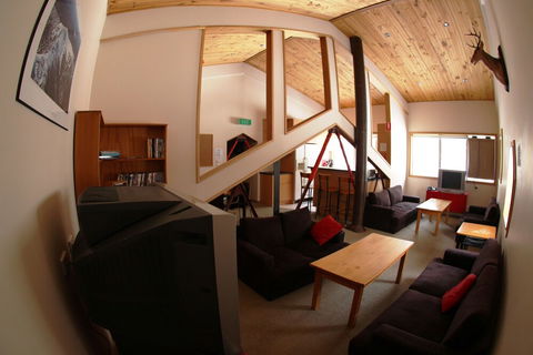 Sugarbush Lodge & Apartments - SA Accommodation 5