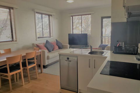 Enzian Hotel - Mt Buller - SA Accommodation 7