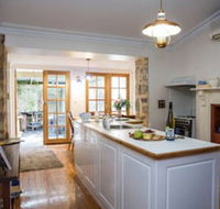 Wishing Well Cottage - SA Accommodation