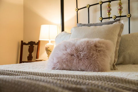 Wishing Well Cottage - SA Accommodation 3