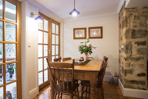 Wishing Well Cottage - SA Accommodation 4