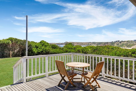 Clifftop Boutique Accommodation - SA Accommodation 0
