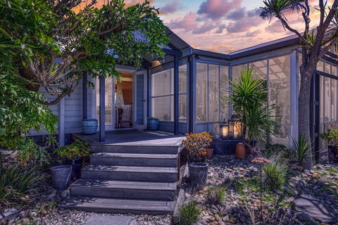 Clifftop Boutique Accommodation - SA Accommodation 2