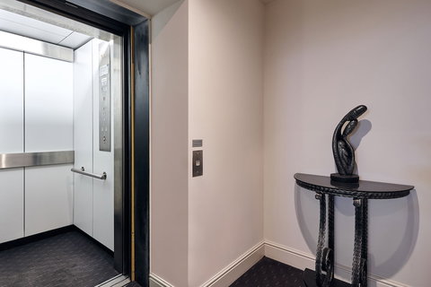 Auldington Hotel - SA Accommodation 2