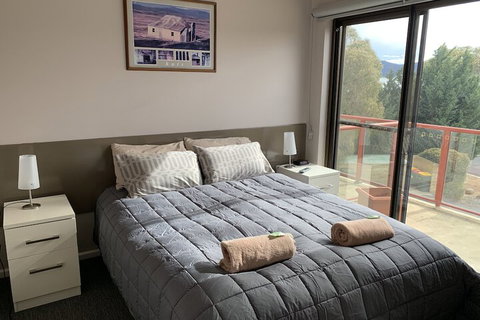 Aalberg Chalet - SA Accommodation 6