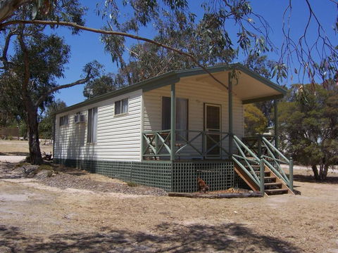 Stawell Park Caravan Park - SA Accommodation 3