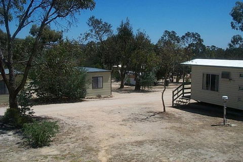 Stawell Park Caravan Park - SA Accommodation 4