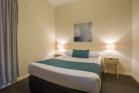 Greenways Apartments - SA Accommodation 0