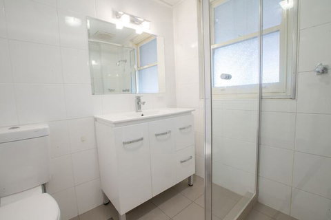 Greenways Apartments - SA Accommodation 4