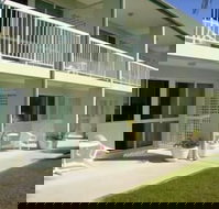 Reef Adventureland Motor Inn - SA Accommodation