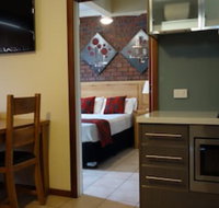 Glenelg Gateway Apartments - SA Accommodation