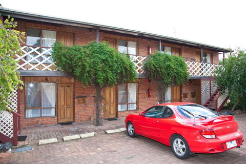 Diamond House Heritage Restaurant & Motor Inn - SA Accommodation 1
