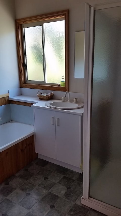 Awonga Cottages - SA Accommodation 5