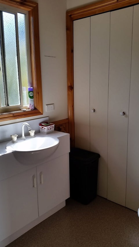 Awonga Cottages - SA Accommodation 4