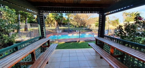 Acclaim Pine Grove Holiday Park - SA Accommodation 3