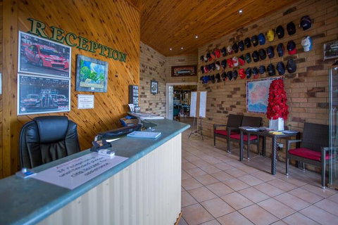 Abacus Motel - SA Accommodation 6