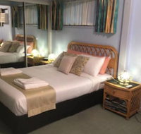 Coolum Dreams B  B - SA Accommodation