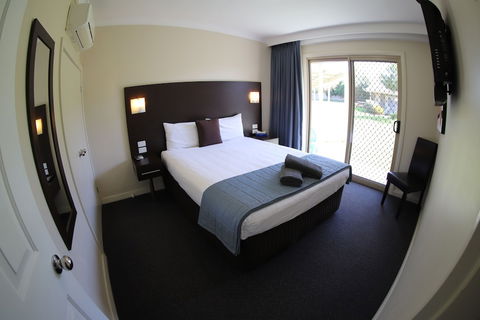 Sleepy Hill Motor Inn - SA Accommodation 3