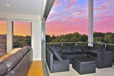 Loka Santi - SA Accommodation 5