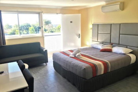 Toukley Motor Inn - SA Accommodation 0