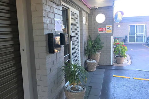 Toukley Motor Inn - SA Accommodation 7