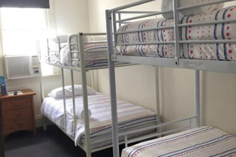 Australian Hotel - SA Accommodation 1