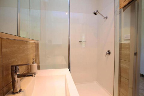 Richmond Coachmans Rest - SA Accommodation 6