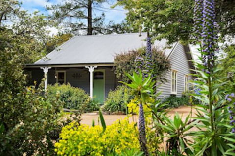 Illoura - SA Accommodation 0