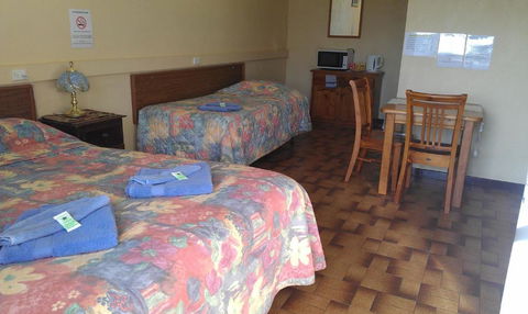 Goolgowi Highway Motel - SA Accommodation 3