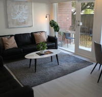 Centrepoint Units Heidelberg - SA Accommodation
