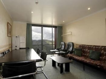 Arlberg Hotham - SA Accommodation 6