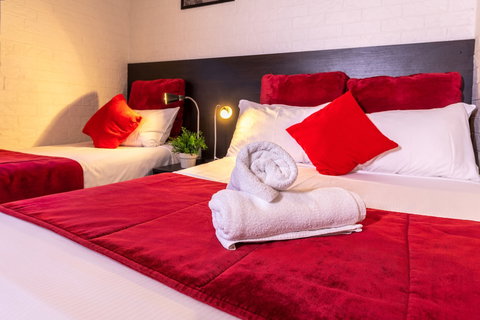 Ascot Budget Inn & Residences - SA Accommodation 6