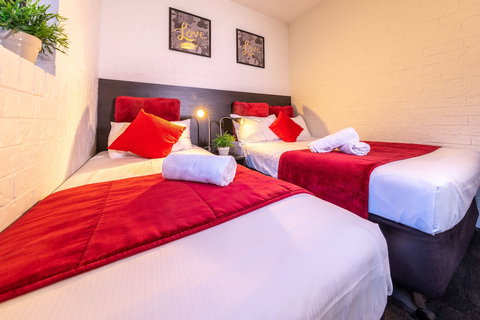 Ascot Budget Inn & Residences - SA Accommodation 4