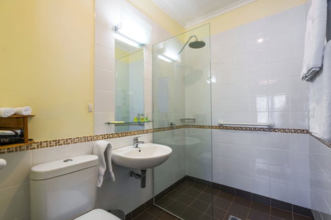 Ashdowns Of Dover B&B - SA Accommodation 4