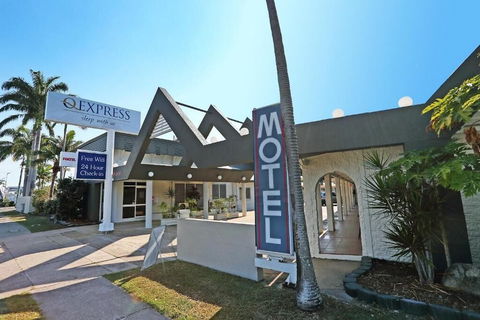 Q Express - SA Accommodation 0