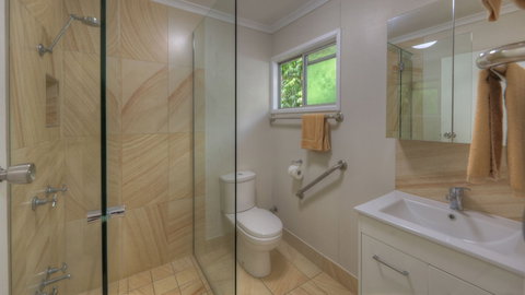 Atherton Hinterland Motel - SA Accommodation 4