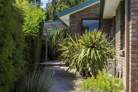 Abs By The Bay - SA Accommodation 4