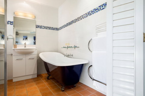 Avocado Sunset B&B - SA Accommodation 1