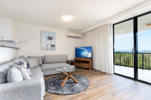 Marcoola Beach Resort - SA Accommodation 5