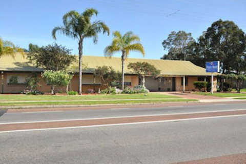 Pinjarra Resort - SA Accommodation 0