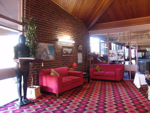 Apollon Motor Inn - SA Accommodation 3