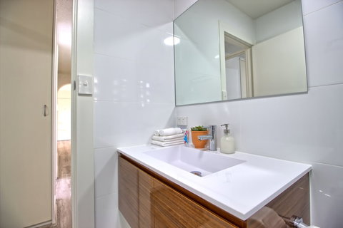 Bayswaterfront Apartments - SA Accommodation 1