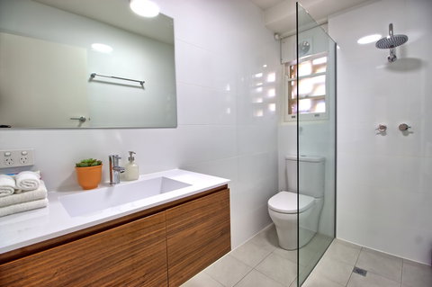 Bayswaterfront Apartments - SA Accommodation 4