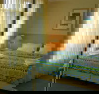 Bayswaterfront Apartments - SA Accommodation