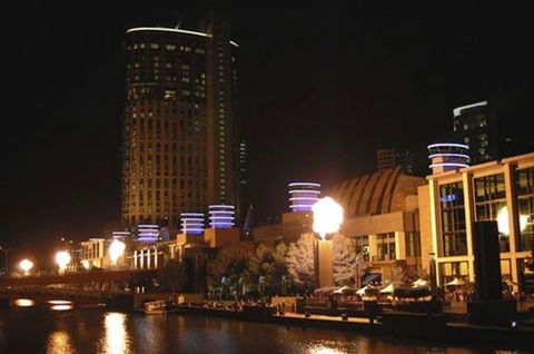 Southbank Apartments - Eureka Tower - SA Accommodation 2