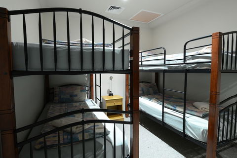 Falls Creek Country Club - SA Accommodation 6