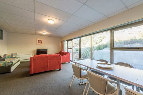 Falls Creek Country Club - SA Accommodation 2