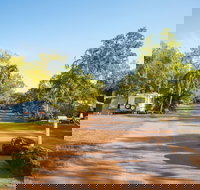 AAOK Lakes Resort  Caravan Park - SA Accommodation